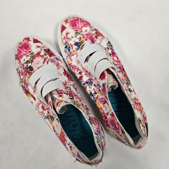 New never been worn 7 women Blowfish Malibu casual sneaker - Picture 2 of 4